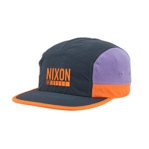 Nixon NIGHT RUNNER STRAPBACK HAT